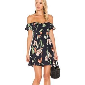 ASTR the Label Off the Shoulder Floral Mini Dress size medium vacation tropical
